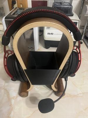 Omega Headphones Stand Bin
