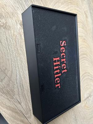 Secret Hitler - Box