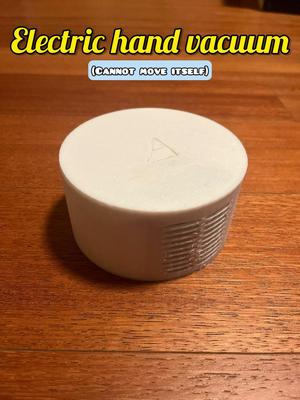 Electric hand vacuum