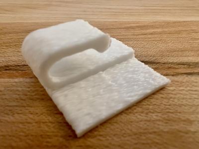 Flat Cable Clip with extended baseplate