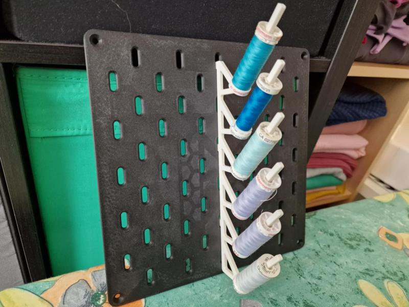 Skadis sewing thread holder