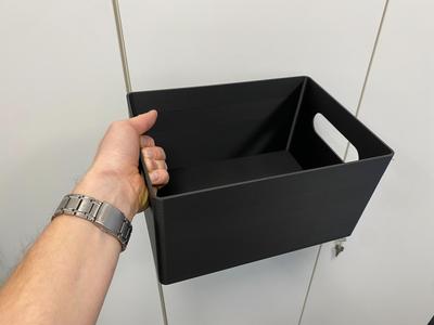 Storage box