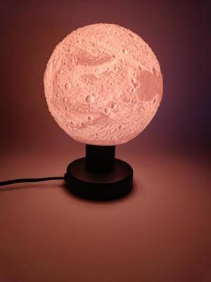 Comet Desk Lamp