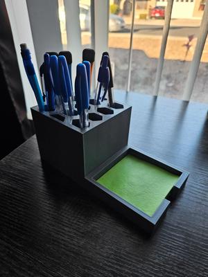 Simple Desk Caddy