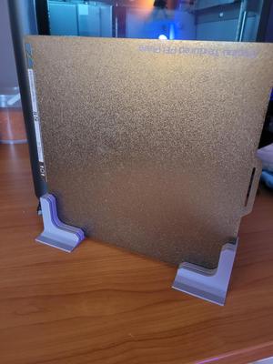 Easy Universal Buildplate Stand. Prints Quick, Easy To Store If Not Needed