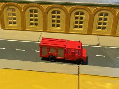Fire engine 7 (z-scale)