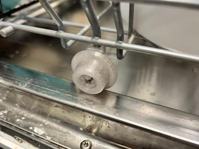 Replacement BOSCH dishwasher bottom tray wheel with clip