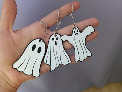 Halloween ghost keychain