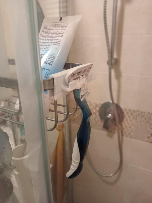 Razor holder