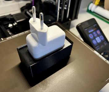 Gridfinity for Apple Charger 30 W