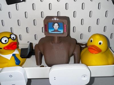 Cassandra AI Robot from netflix Cassandra series