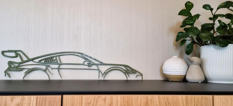 Porsche Quartet: 74cm Elegance