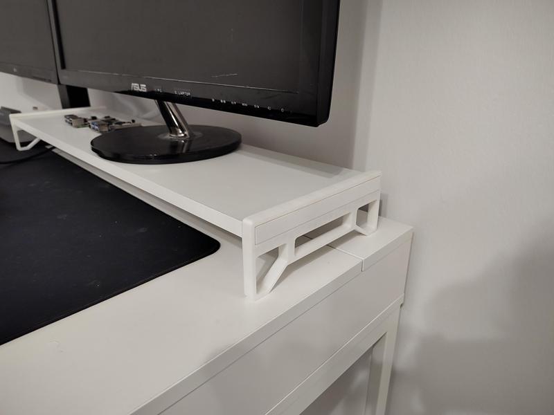 Stable Monitor Stand 20cm x 16mm