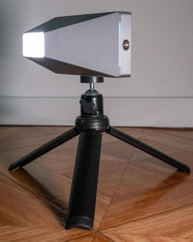 Spotlight intent for Andoer W140 RGB LED Video Light Panel