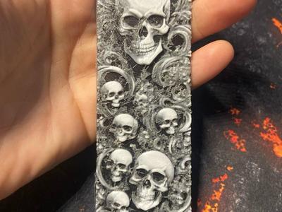 Memento Mori: Never Forget to Read