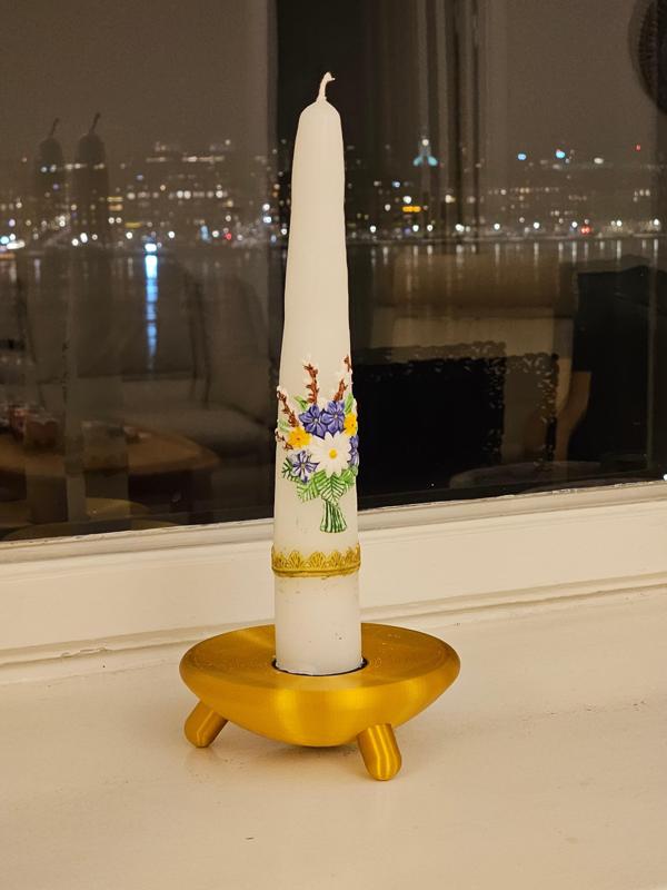 Candleholder