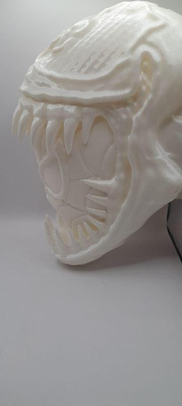 🕷️💀 Venom absorbing Spider-Man - 3D design for printing 🕷️💀