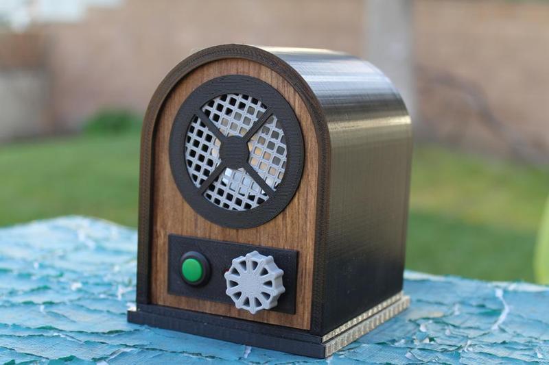 Retro Bluetooth Speaker