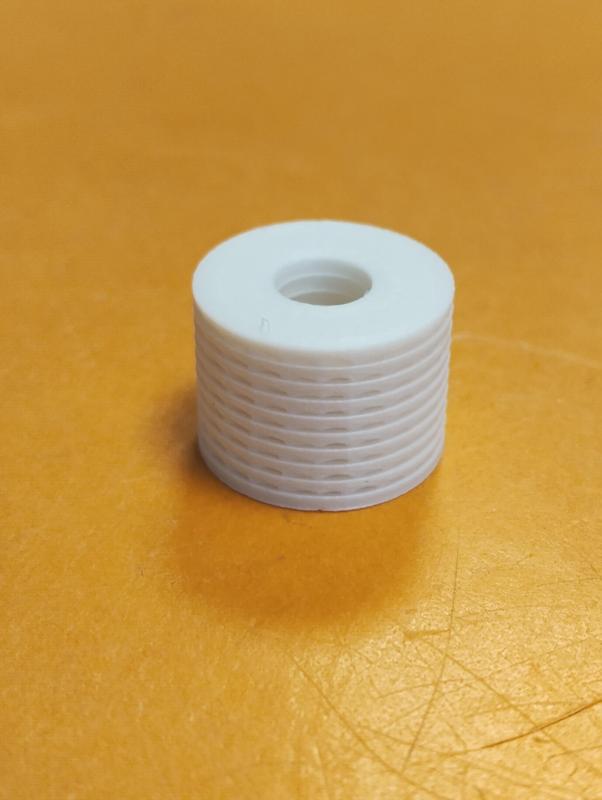 Snapable spacer / washer