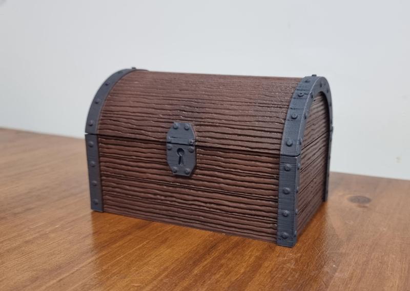 Round-Topped Dice Chest/Tower