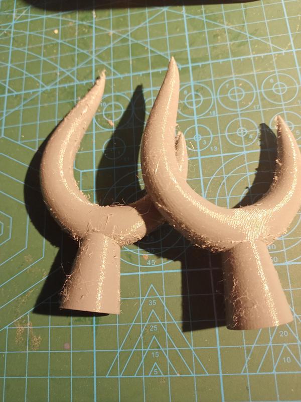 Alastor horns from Hazbin Hotel