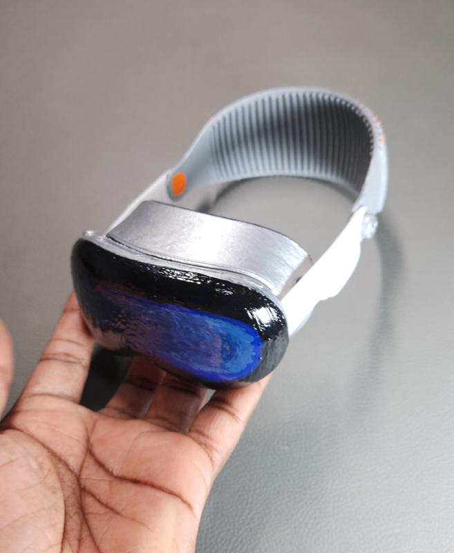 Apple Vision Pro Miniature