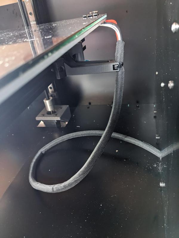 Heated bed cable support