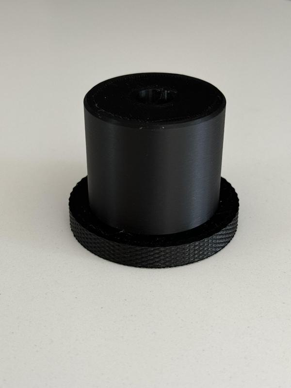 Leveling leg for Vevor prep table