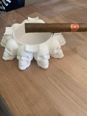 Skull cigar ashtray