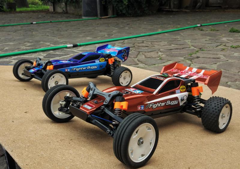 Shock absorber spacers for Tamiya Neo Fighter dt-03 chassis.