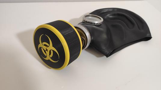 Gas mask filter container