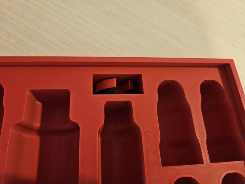 Chess boxes with integrated chessboard