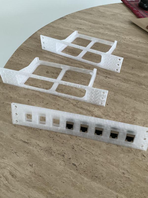 10" Rack - Half rack panels for network devices (incl. Unifi/Ubiquiti)