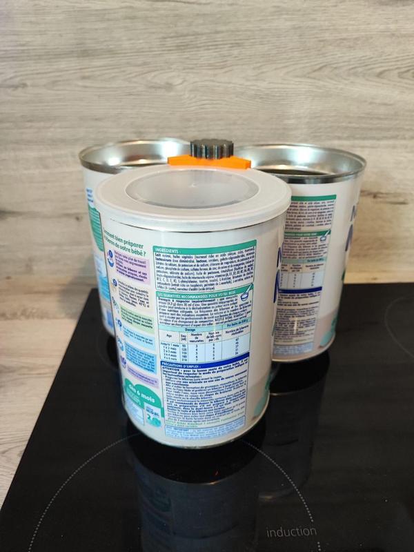 Tri-sélait'ctif (gantry turnstile baby milk box)