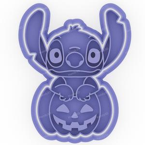 Stitch Inside Pumpkin Cookie Cutter - 9 cm