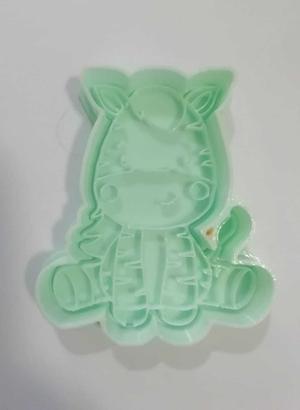CUTTER WITH ZEBRA MARKER