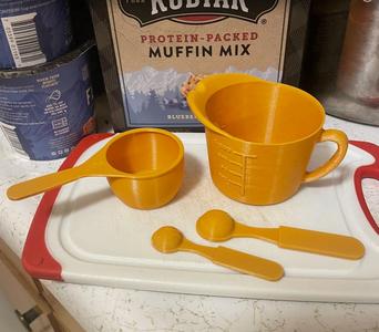 Kids Play Kitchen - Measuring Tools
