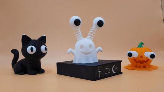 Little Ghost with big googly eyes no AMS need