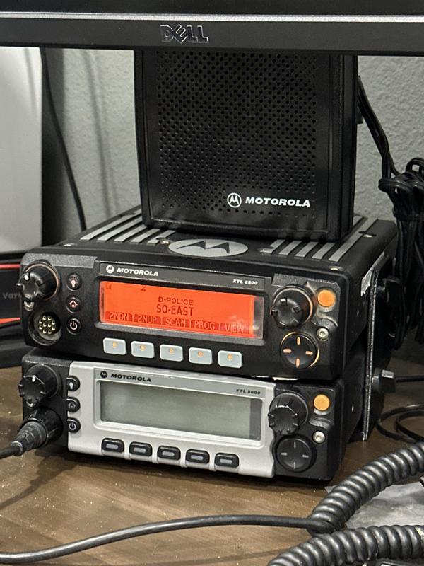 Motorola XTL Dual Mount