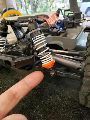 Traxxas Lower Spring Retainer