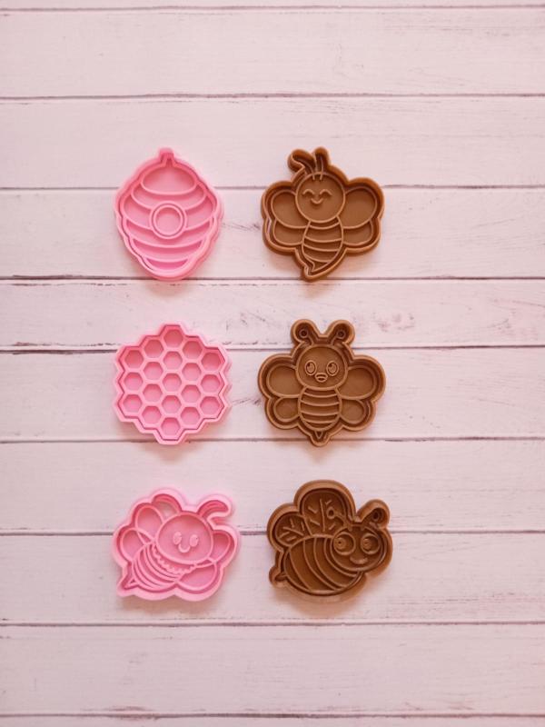 COOKIE CUTTER BEE