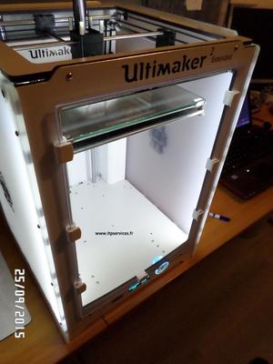 Plexi plate support for Ultimaker 2