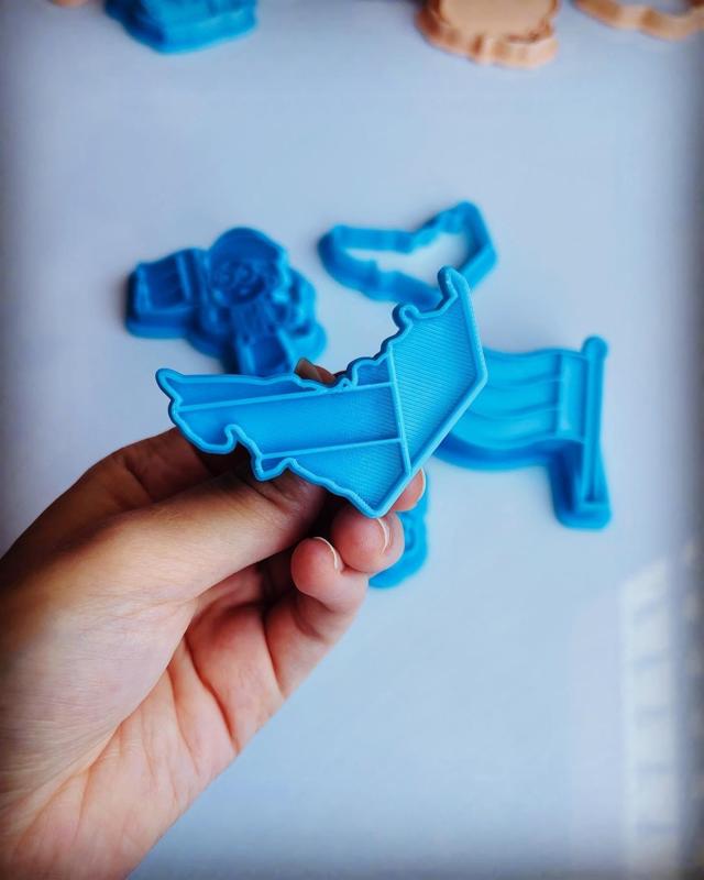 🇦🇪✨ UAE Pride Cookie Cutter Set – National Spirit in Every Shape! 🏙️🎉
