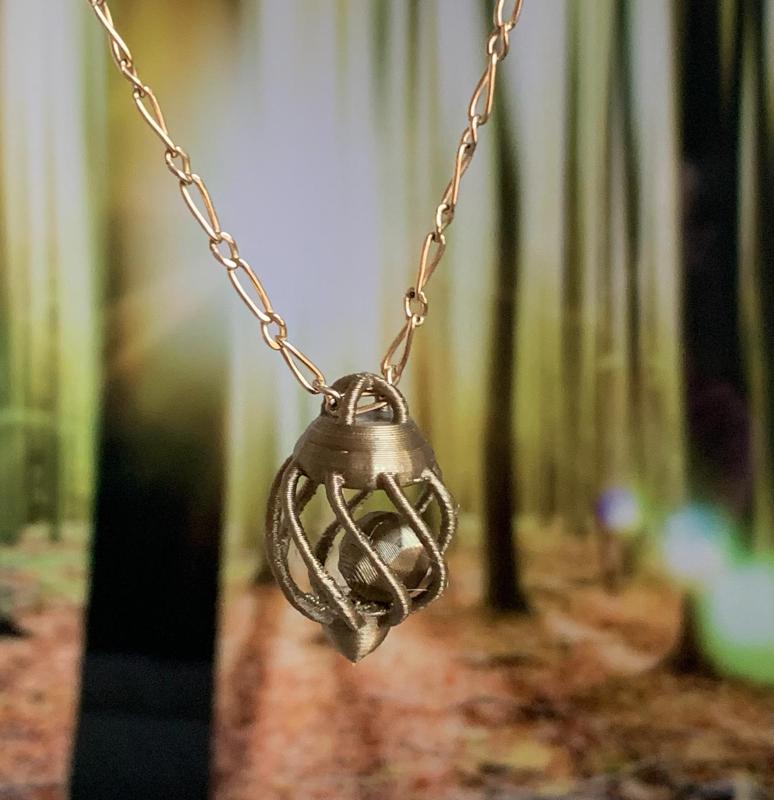 Jewel: Pendant cage / caged pendant
