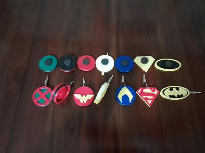 Justice League Party Clips and Magnets