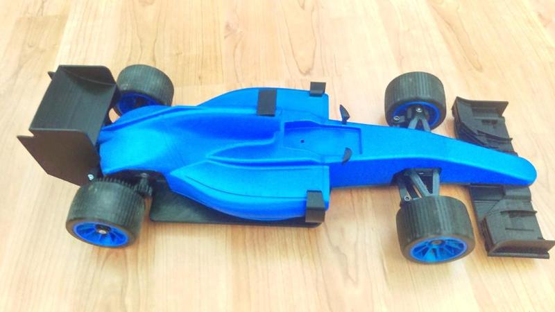 Formula 1 Car with 1/18 Motor