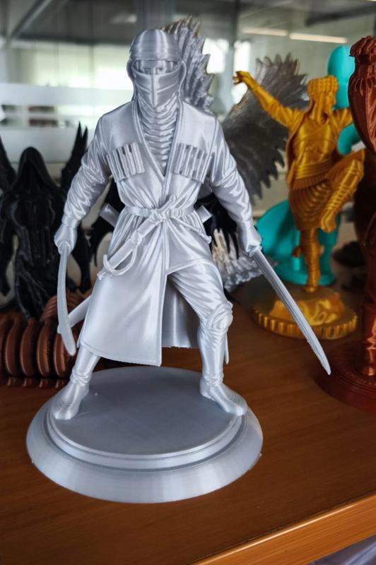 Caucasian Warrior Stance - SoliDRawinGs SG009