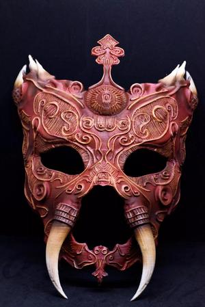 Hanya Predator Mask