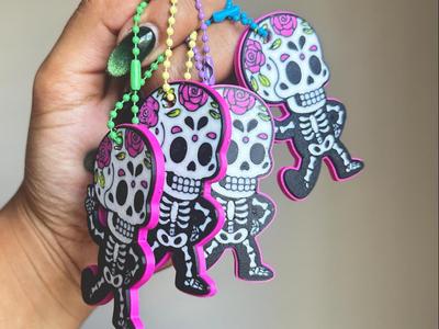 Dia De Los Muertos - Peace Sign (Keychain)