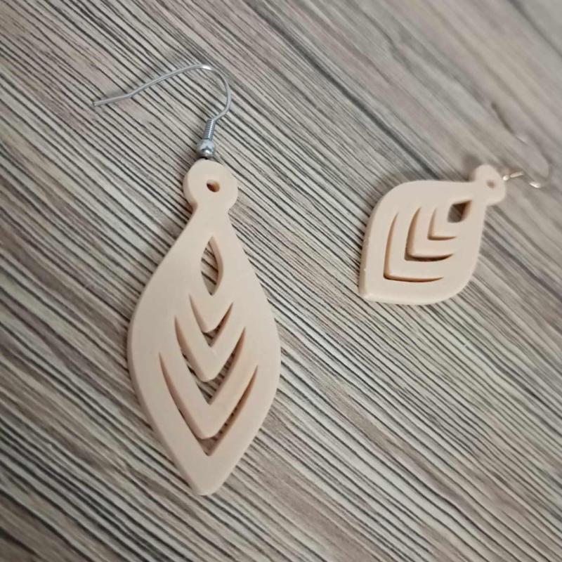 Drop earrings 1